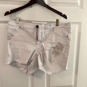Fantastic Pair of White Women’s Shorts
